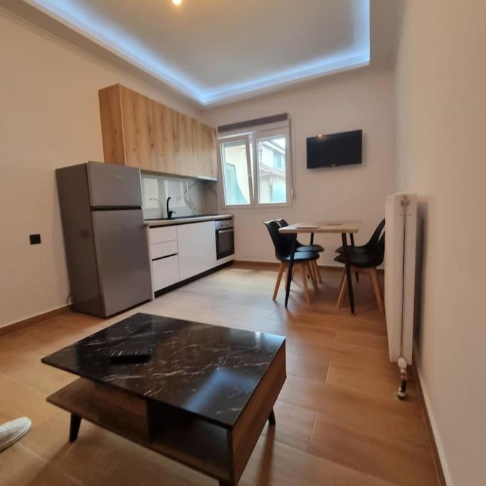 Thanos Apartment Ptolemaida Exterior foto